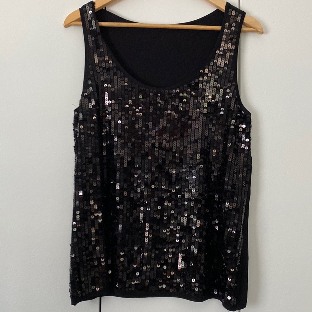 Black top with sequins naf naf